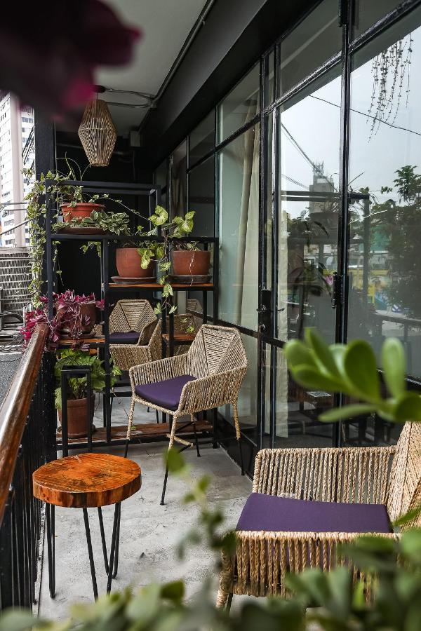 Black Llama Hostel Miraflores 利马 外观 照片