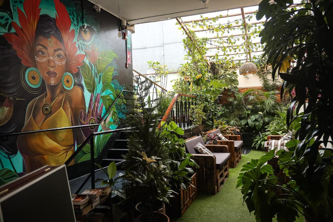 Black Llama Hostel Miraflores 利马 外观 照片