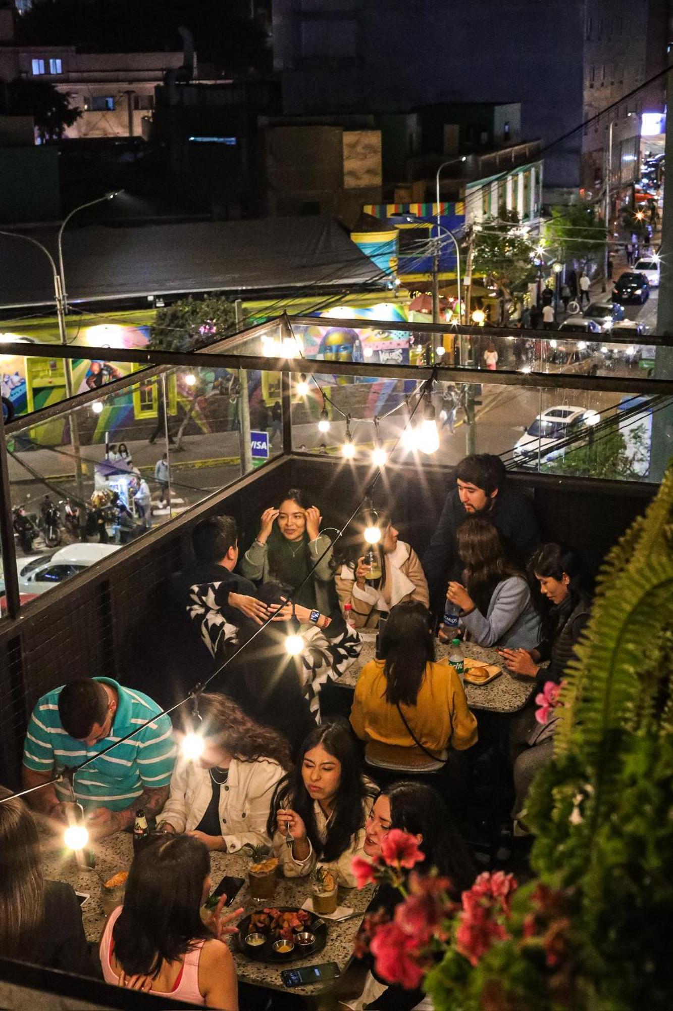 Black Llama Hostel Miraflores 利马 外观 照片